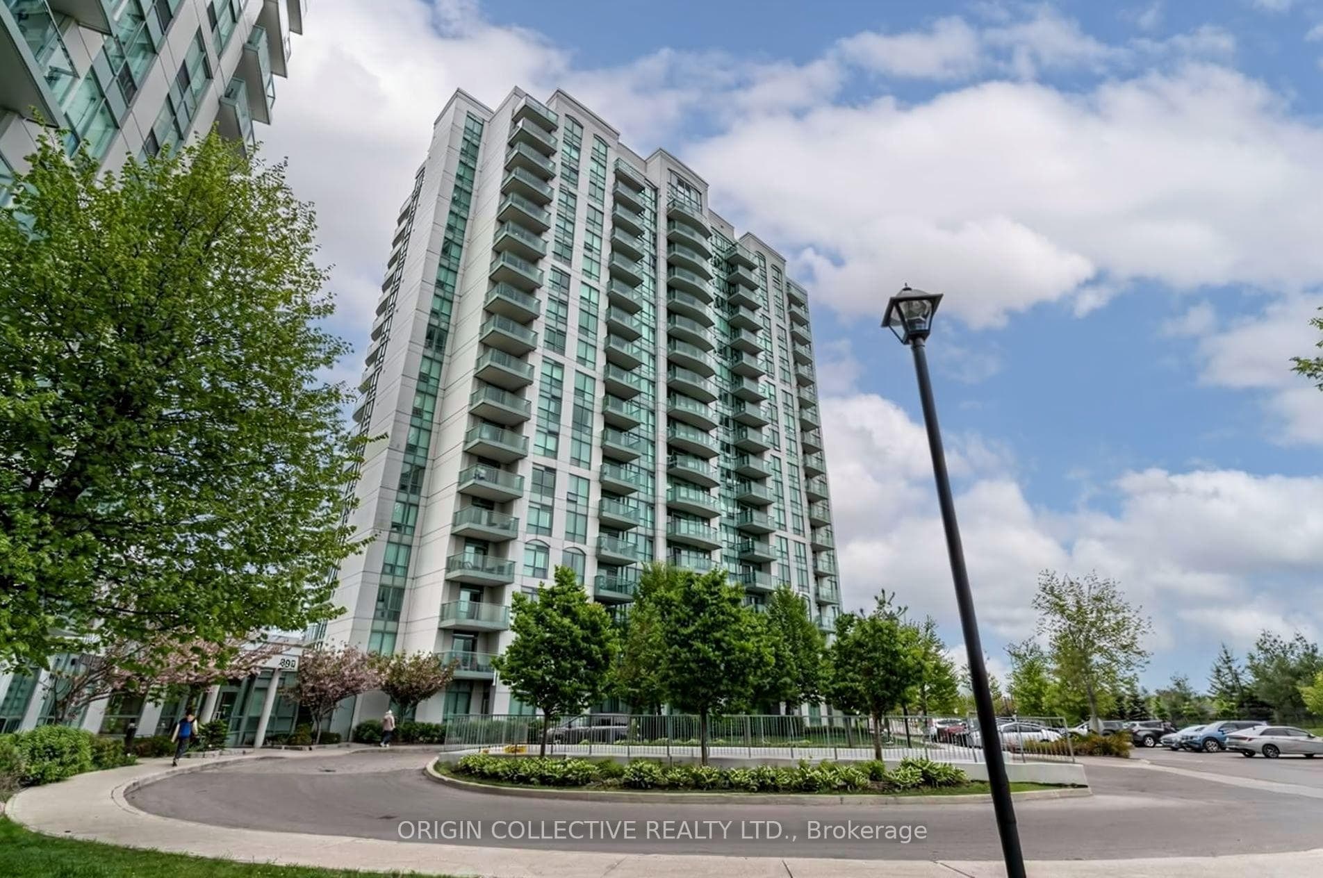 4900 Glen Erin Drive Unit 608, Mississauga, ON L5M 7S2 - Photo 1