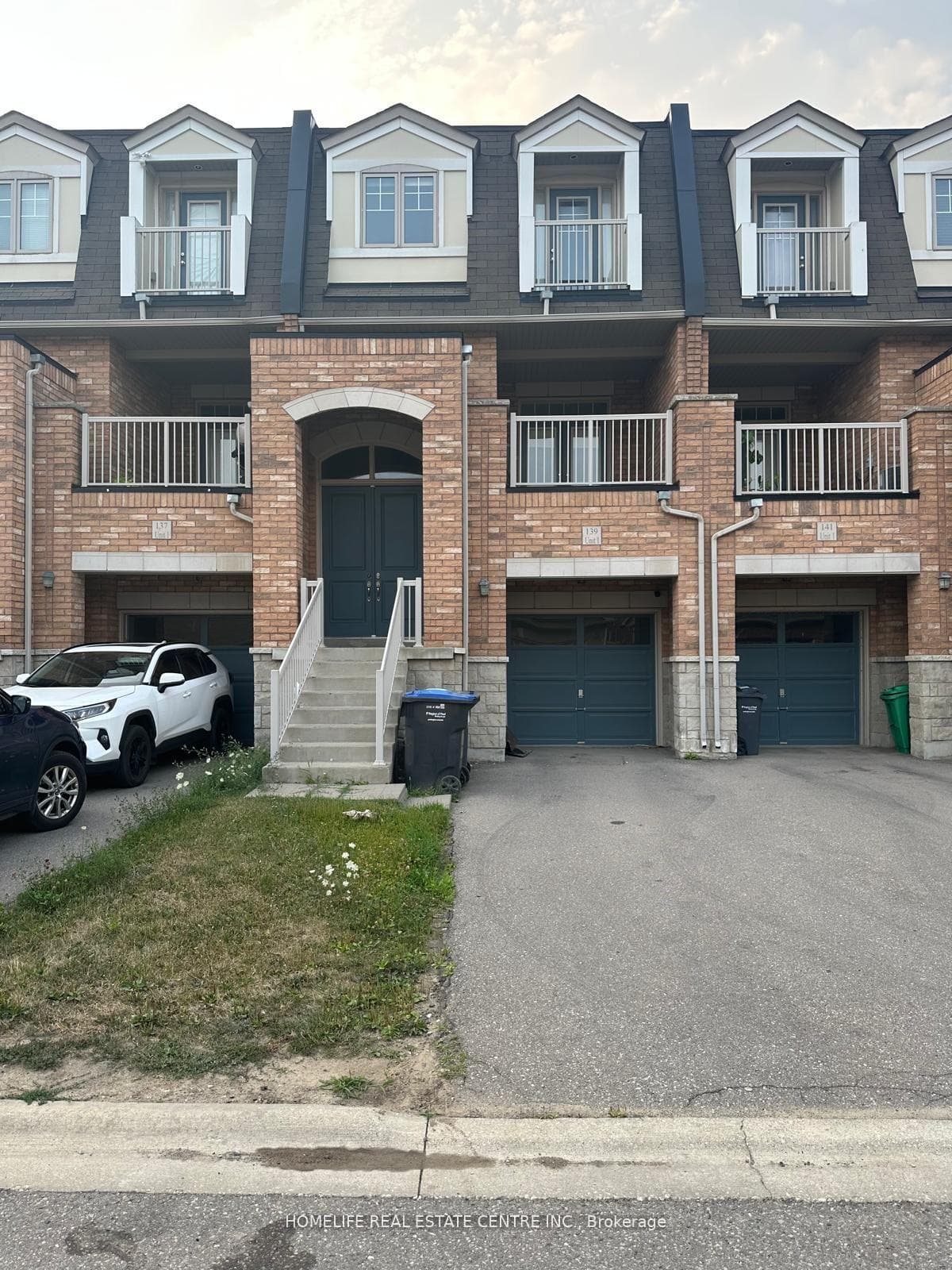 139 Inspire Boulevard, Brampton, ON L6R 3X9 - Photo 1