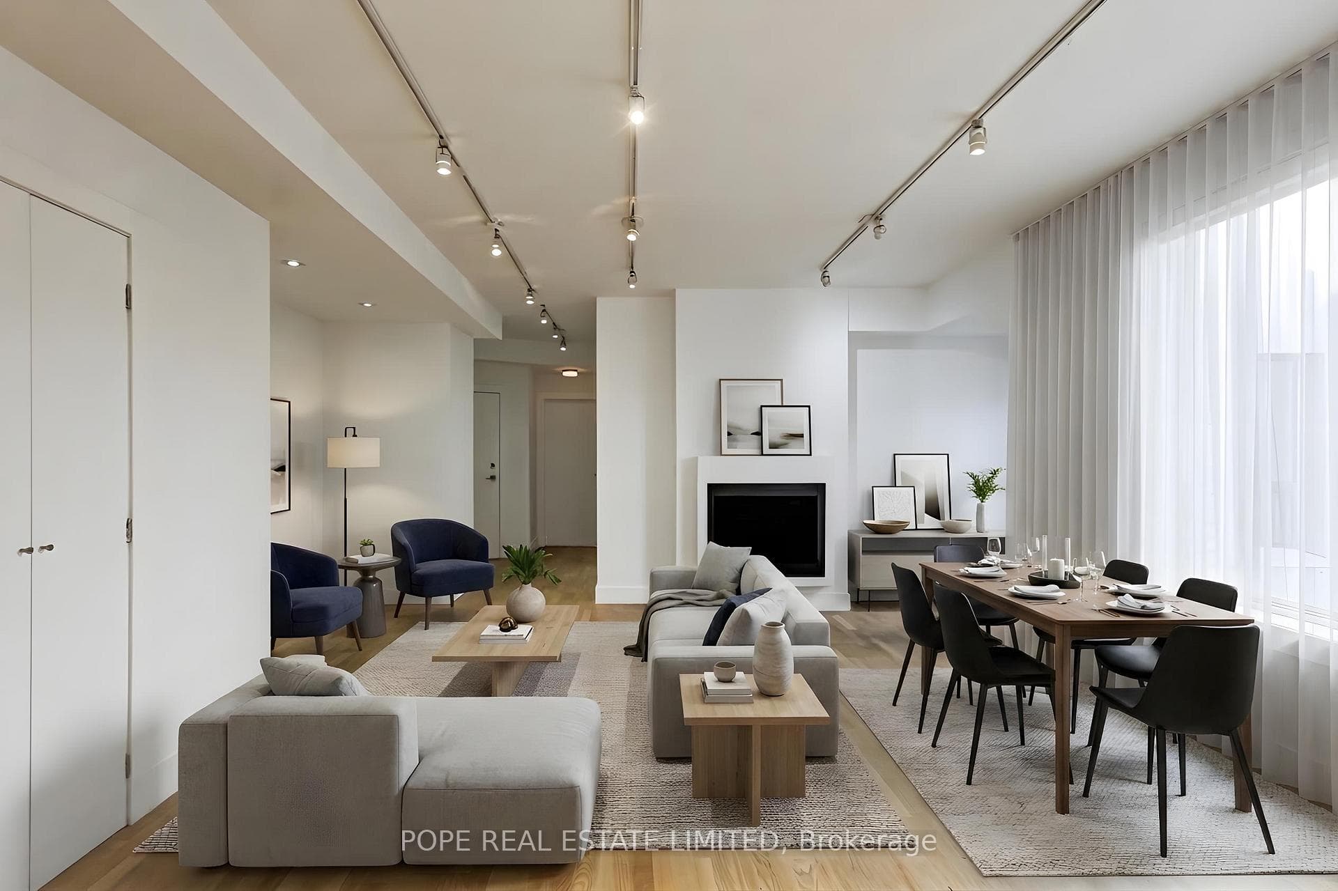 427 Crawford Street Unit 4, Downtown Toronto / Waterfront, ON M6G 3J7 - Photo 1