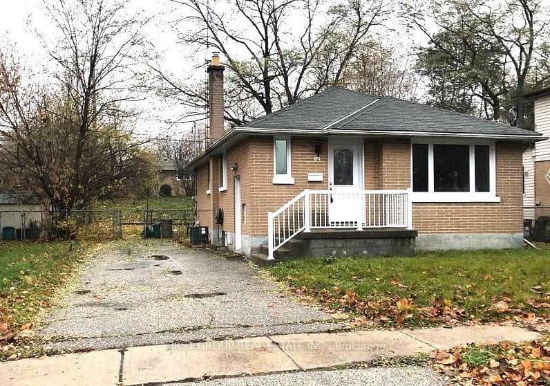 12 Roosevelt Avenue, Ajax, ON L1S 2L2 - Photo 1