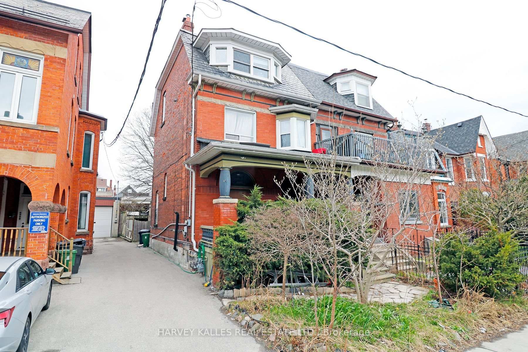 39 Macdonell Avenue Unit 1, High Park / Junction / Roncesvalles, ON M6R 2A3 - Photo 1