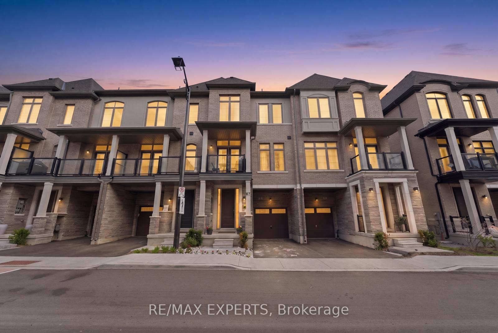 87 De La Roche Drive, Vaughan, ON L4L 1A6 - Photo 1