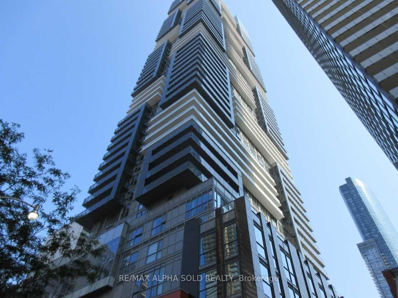 7 Grenville Street Unit 1905, Toronto C01