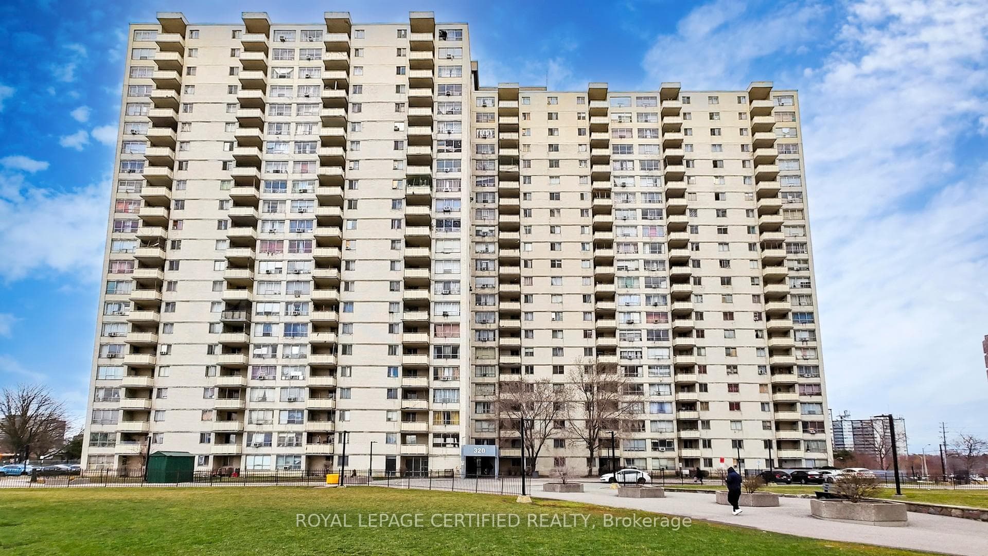 320 Dixon Road Unit 304, Etobicoke (Kingsview Village / Humber Heights), ON M9R 1S8 - Photo 1