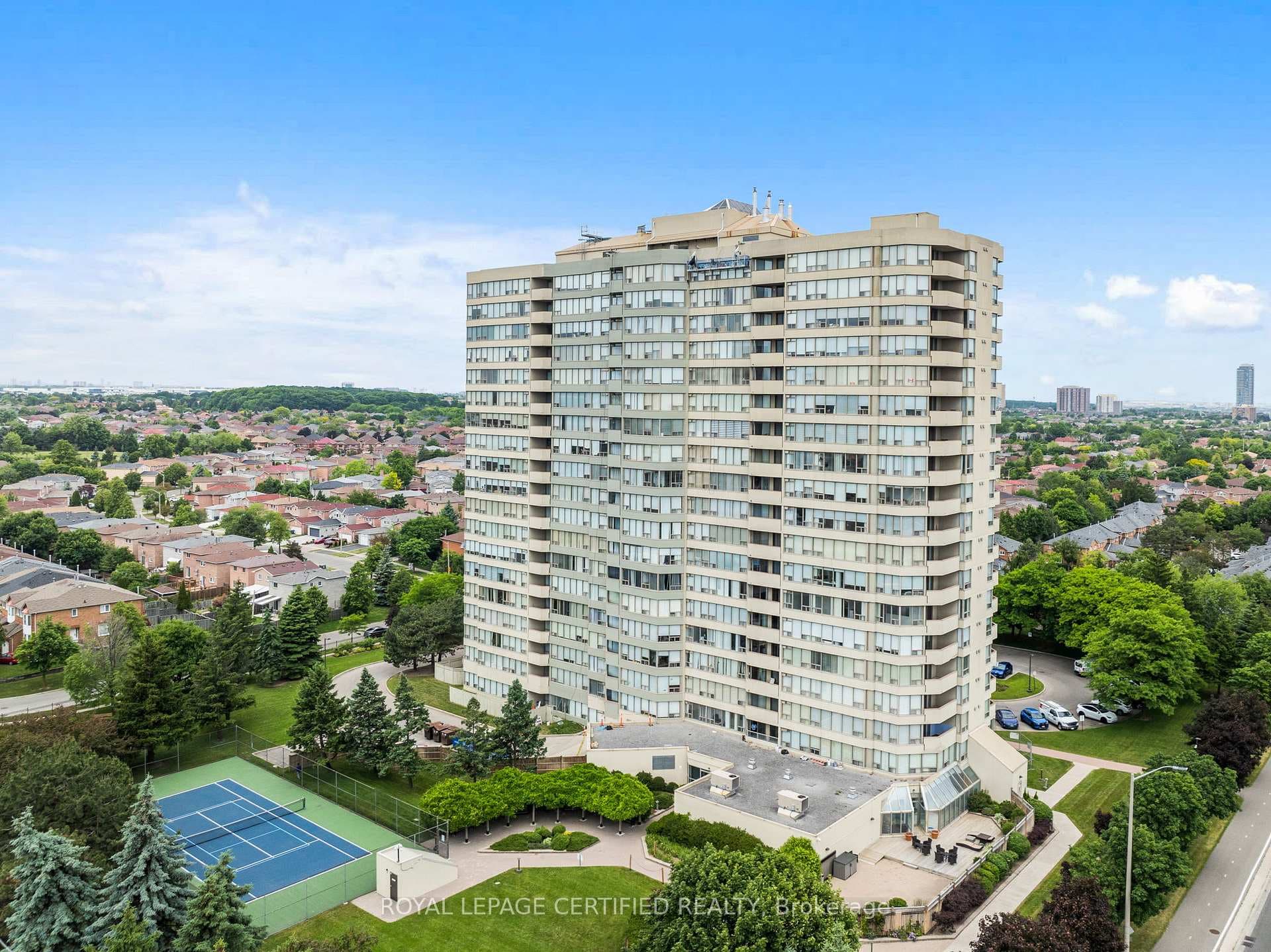 700 Constellation Drive Unit 210, Mississauga, ON L5R 3G8 - Photo 1