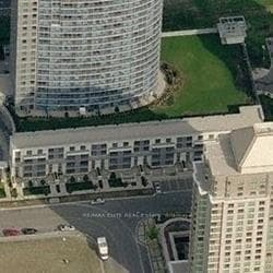 36 Lee Centre Drive Unit 912, Scarborough (West Hill / Highland Creek)