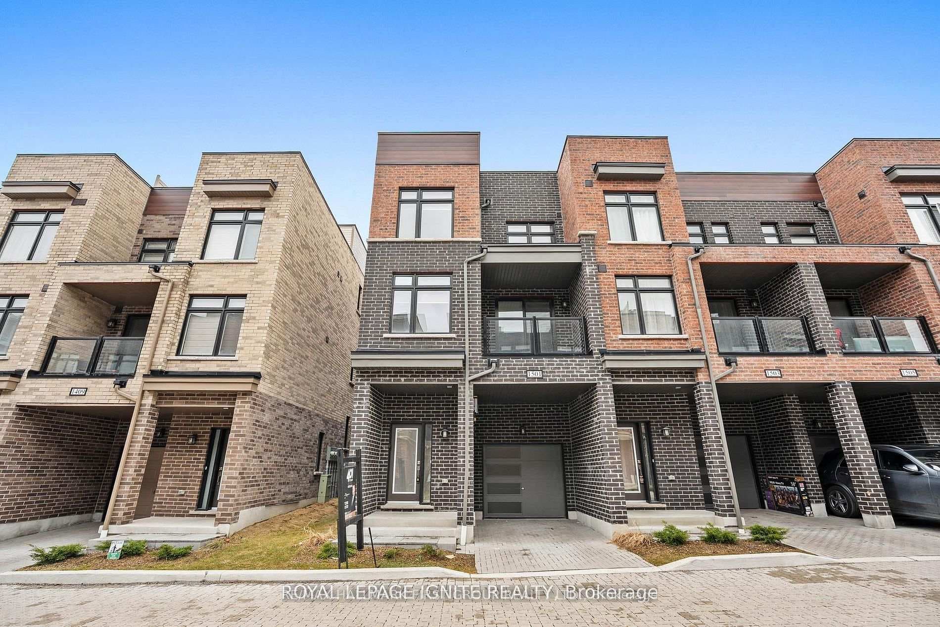 1865 Pickering Parkway Unit 1501, Pickering, ON L1V 0H2 - Photo 1