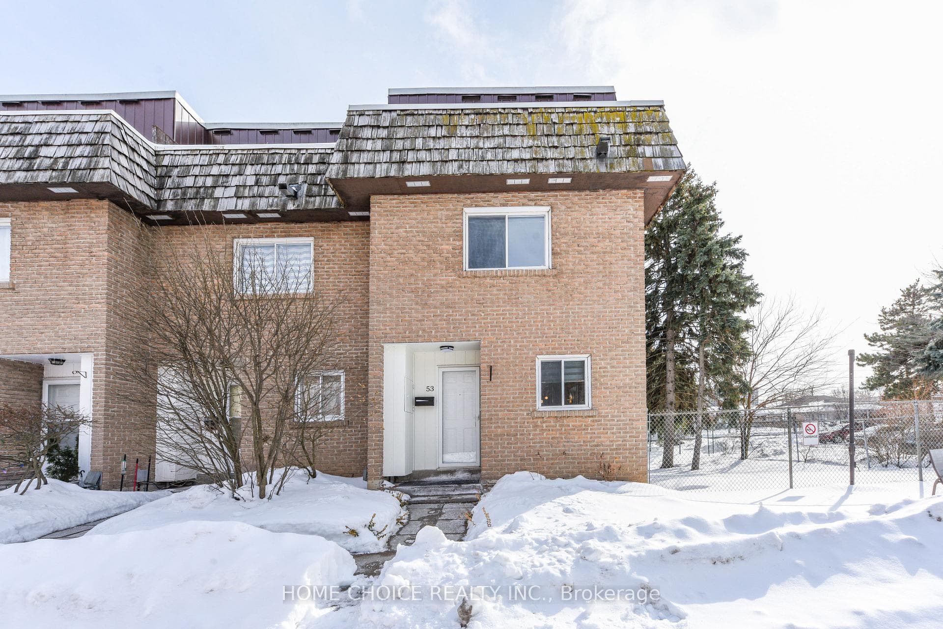 10 Rodda Boulevard Unit 53, Rouge / Port Union / Malvern, ON M1E 2Z6 - Photo 1