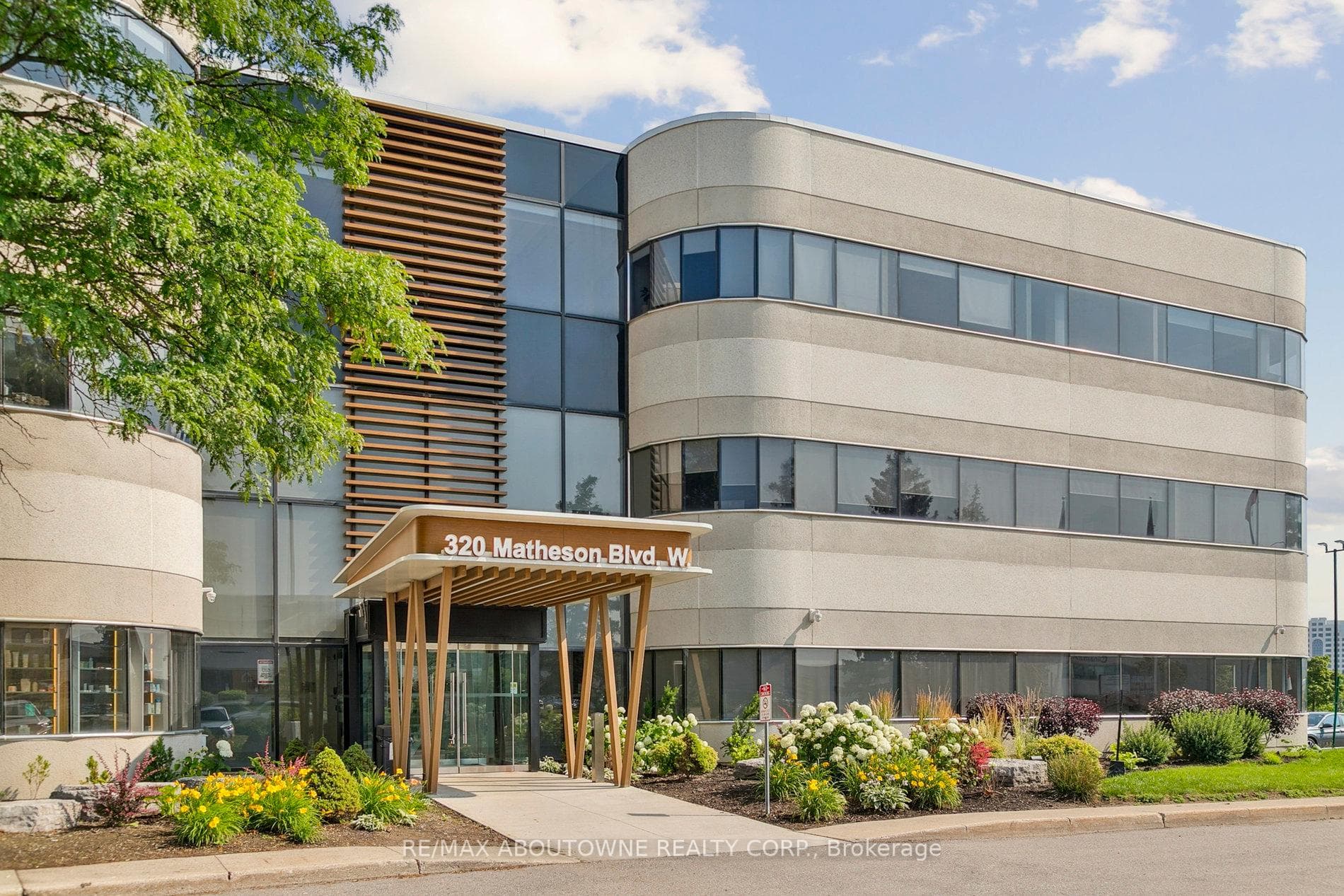 320 Matheson Boulevard Unit 211-A, Mississauga, ON L5R 3R1 - Photo 1