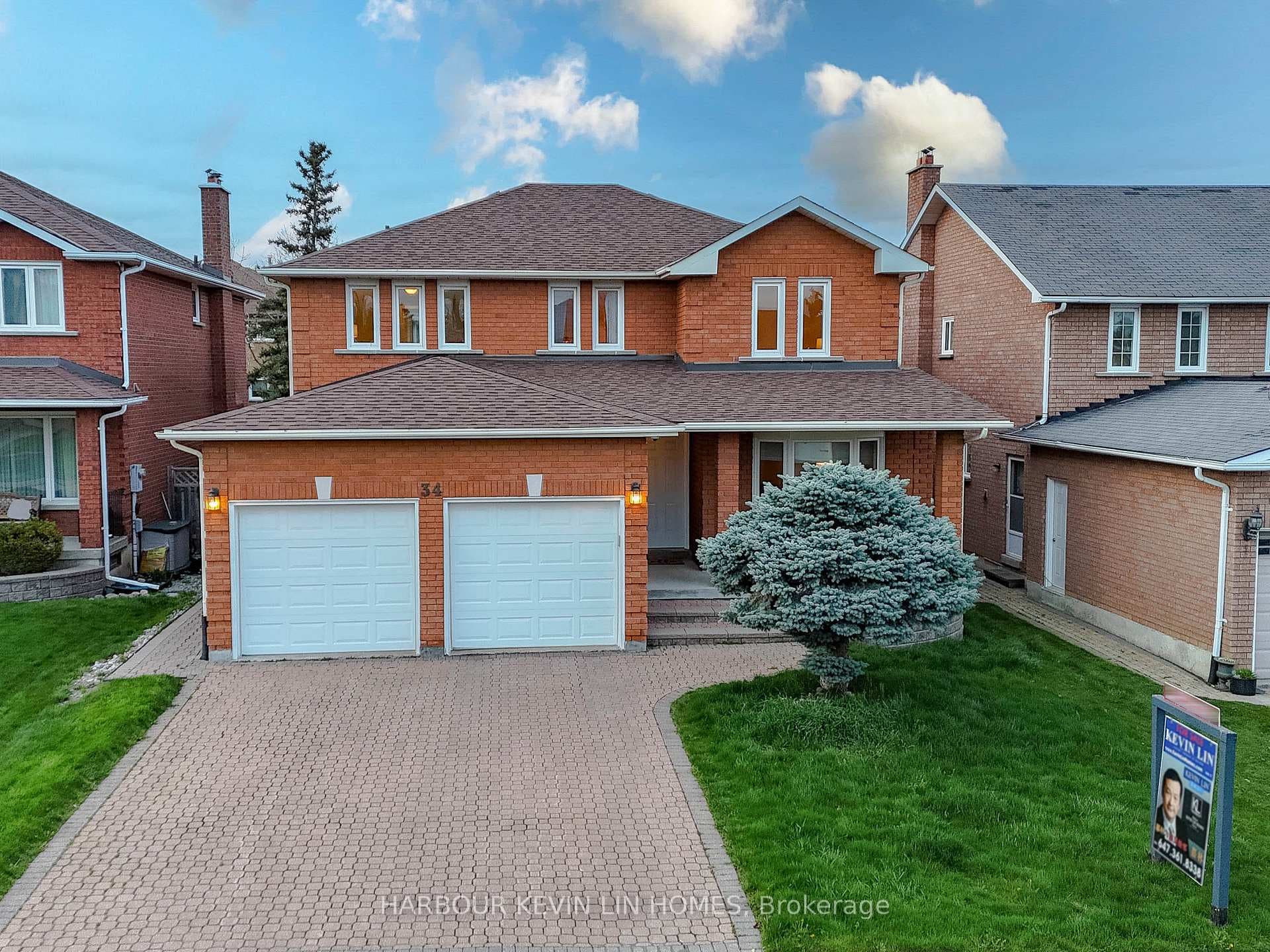 34 Glenhurst Road, Richmond Hill, ON L4B 2E8 - Photo 1