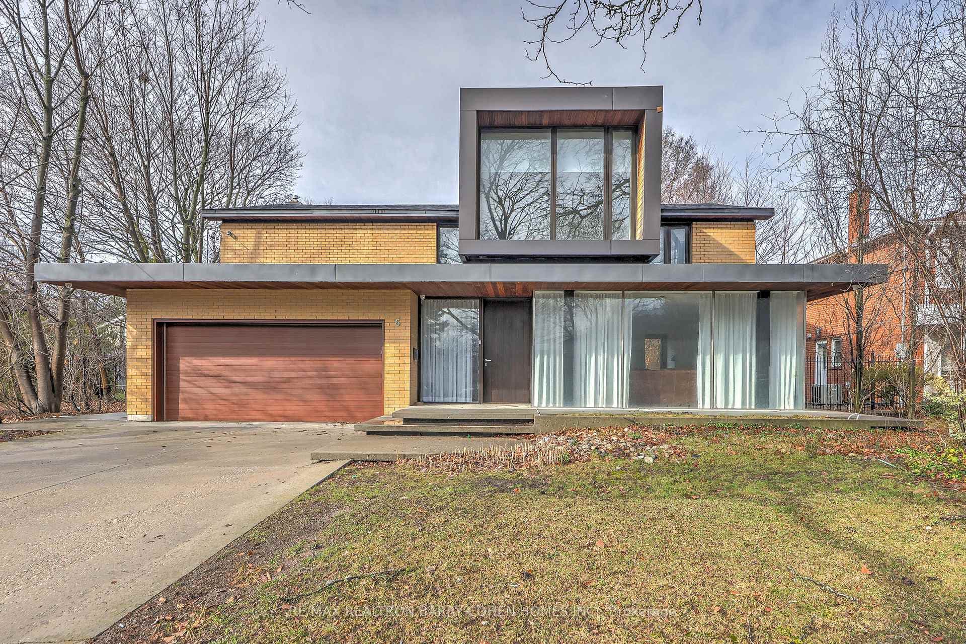 6 Bannatyne Drive, Bridle Path / York Mills / Hoggs Hollow, ON M2L 2N7 - Photo 1