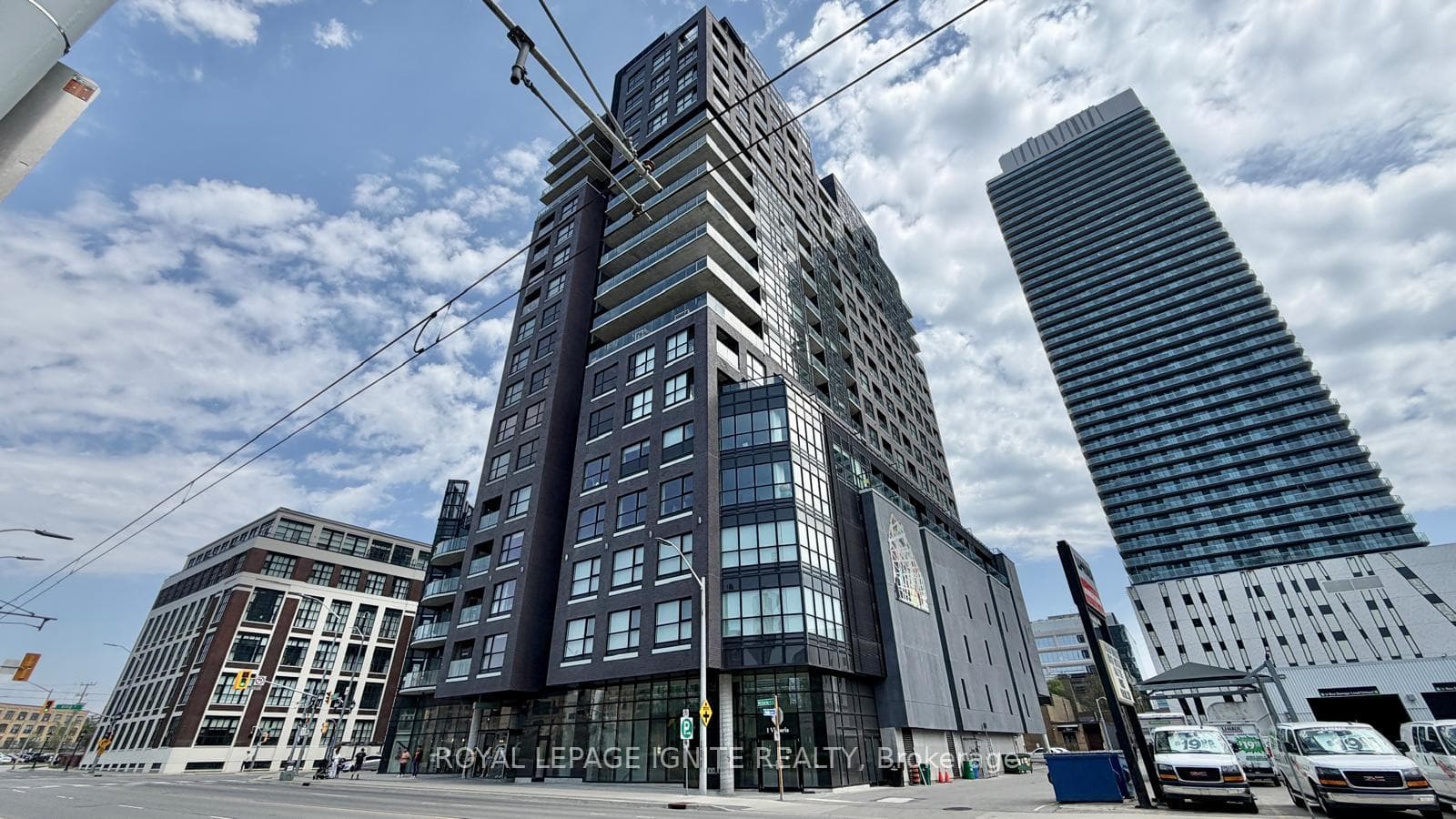 1 Victoria Street Unit 1712, Kitchener