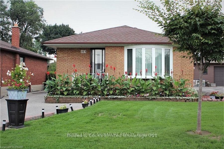 103 Cleta Drive Unit Main, Dorset Park / Kennedy Park, ON M1K 3G8 - Photo 1