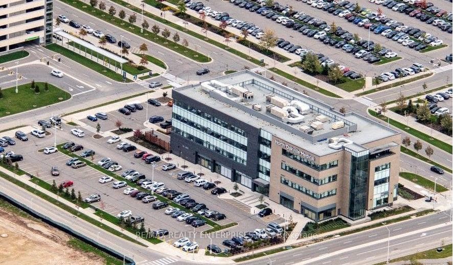 3075 hospital Gate, Oakville, ON L6M 1M1 - Photo 1