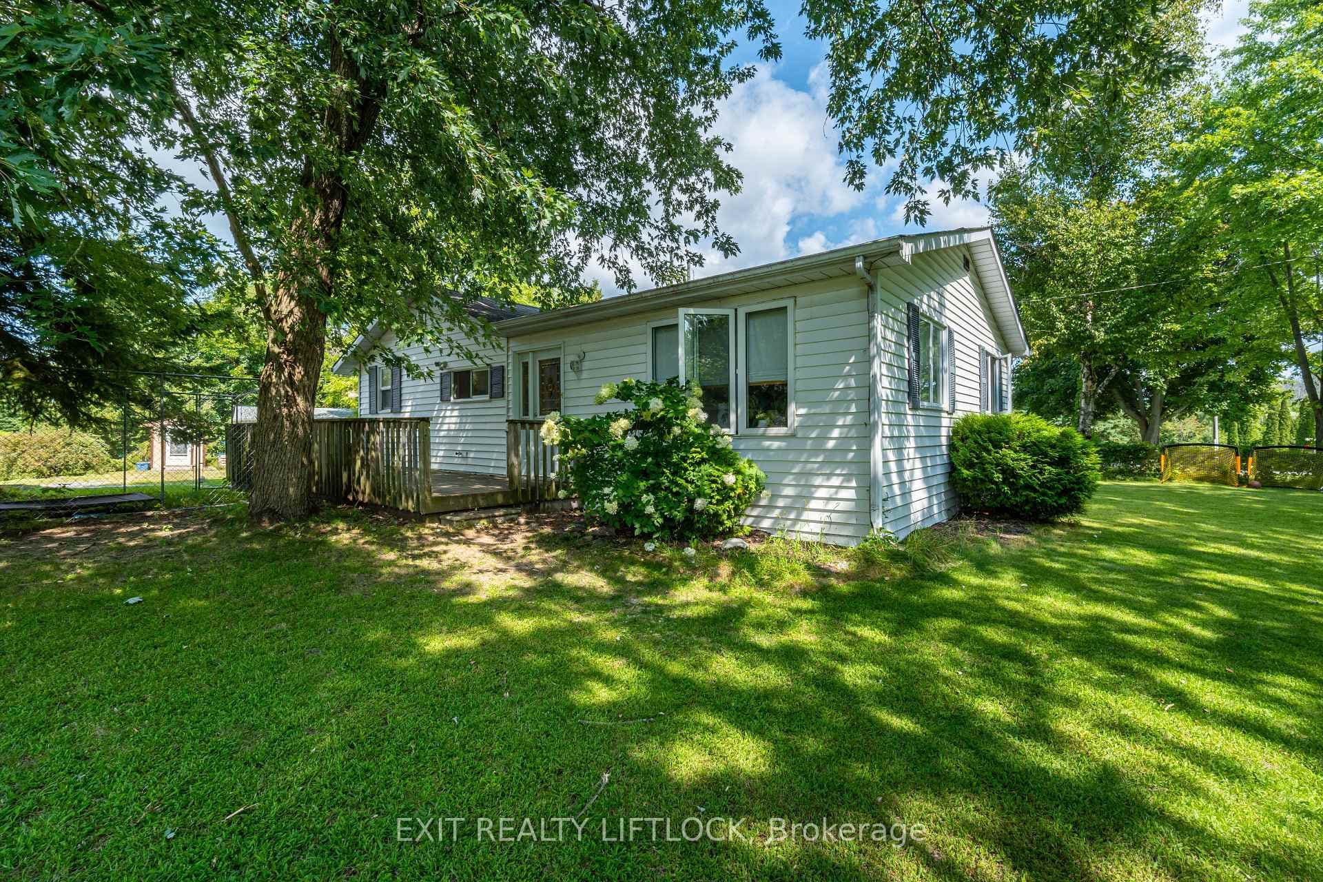 6 Woods Avenue, Kawartha Lakes