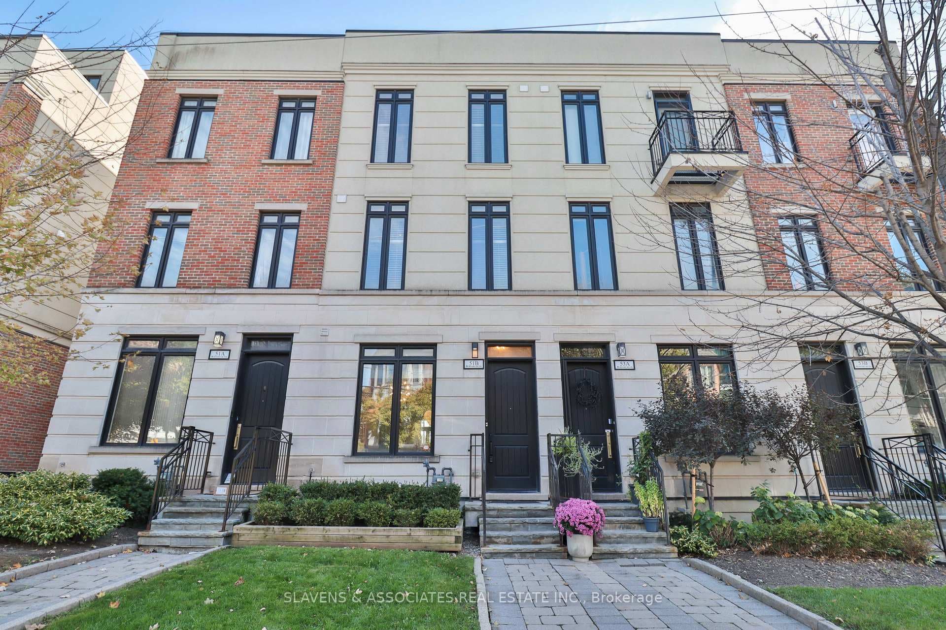 Classic Limestone & Brick Elevation