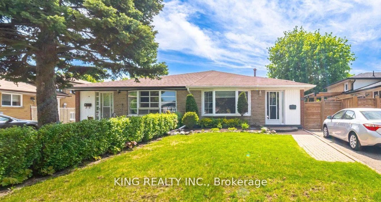 43 Grange Drive, Brampton, ON L6X 2H1 - Photo 1