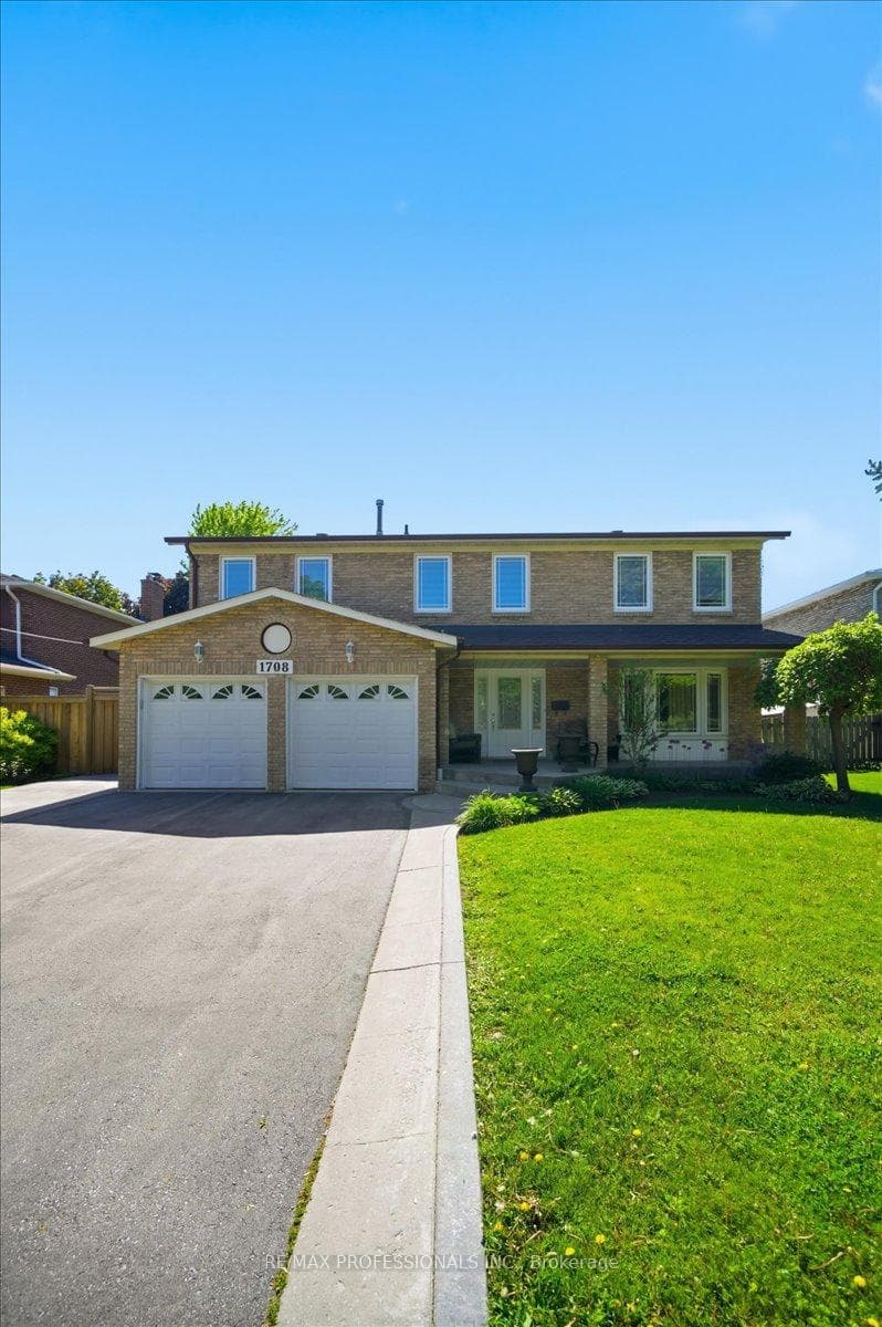 1708 Woodeden Drive, Mississauga, ON L5H 3S5 - Photo 1