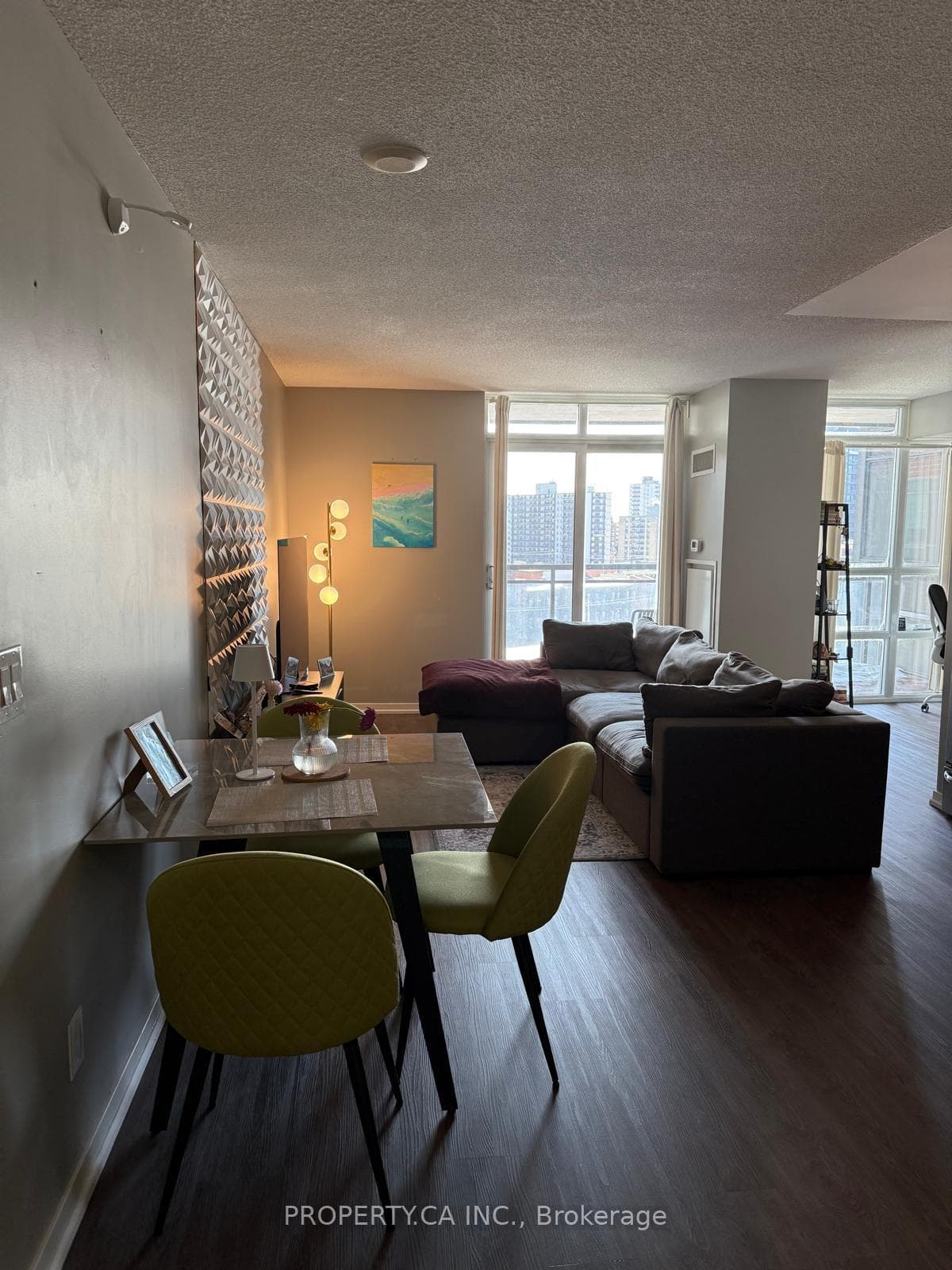 38 Joe Shuster Way Unit 811, High Park / Junction / Roncesvalles, ON M6K 0A5 - Photo 1