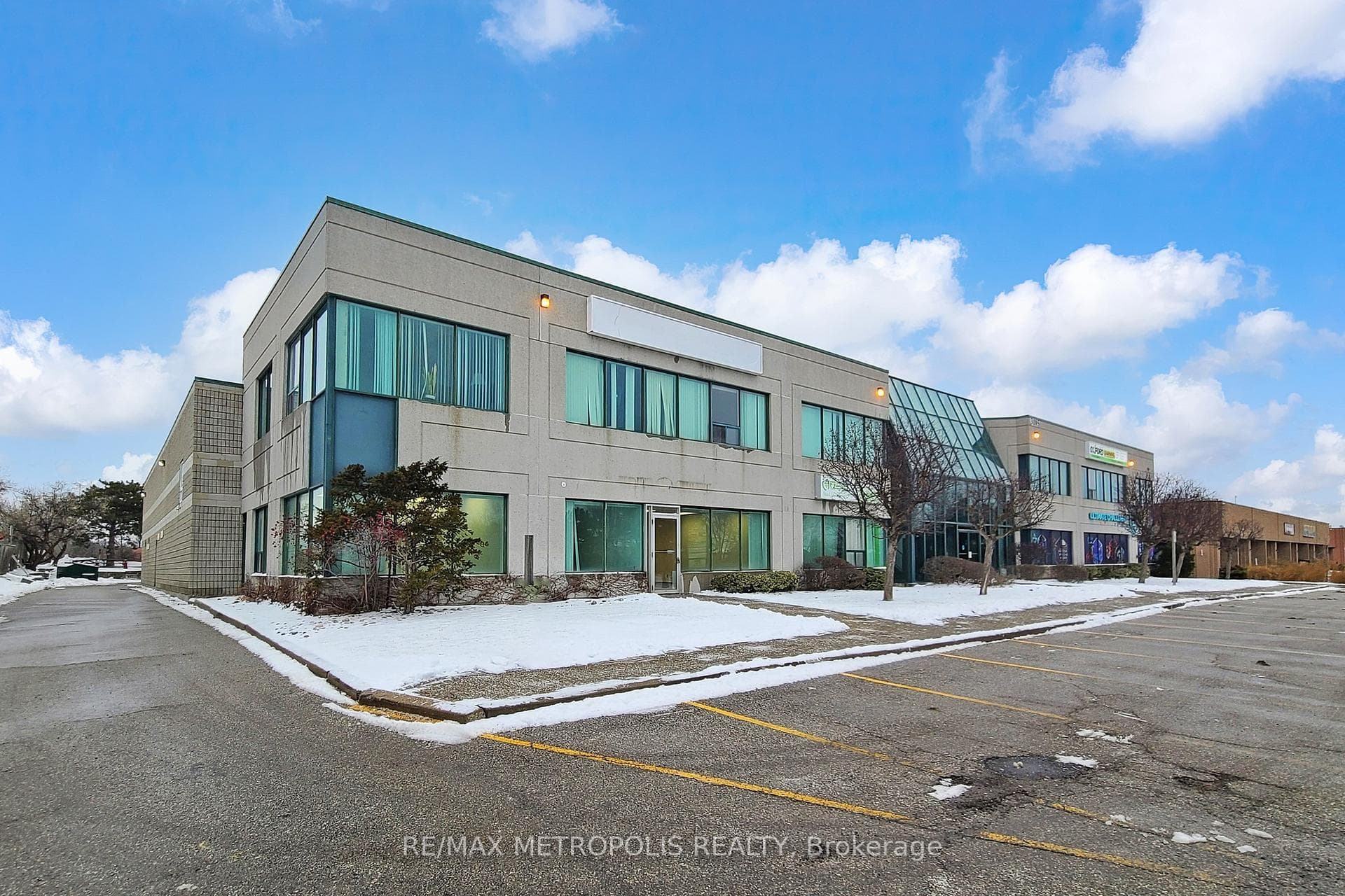 3185 Unity Drive Unit 3B, Mississauga, ON L5L 4L4 - Photo 1