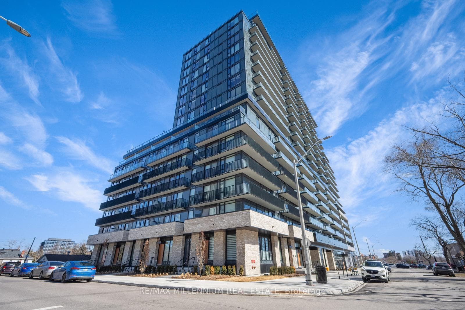 3009 Novar Road Unit 1811, Mississauga, ON L5B 0P9 - Photo 1