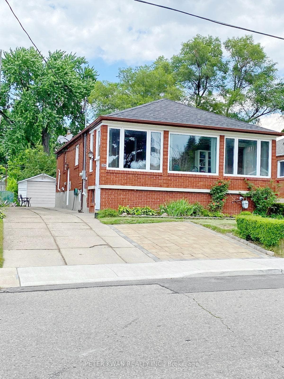 38 Donora Drive, Danforth / East York, ON M4B 1B5 - Photo 1