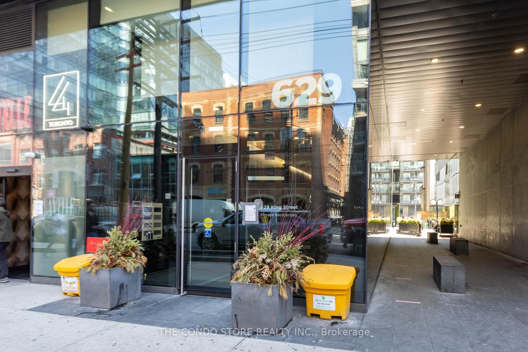 629 King Street Unit 512, Toronto C01