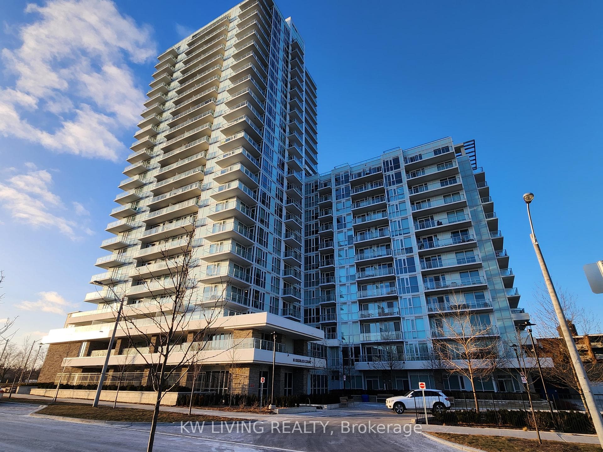 10 Deerlick Court Unit 1205, Don Mills / Parkwoods / Victoria Village, ON M3A 0A7 - Photo 1
