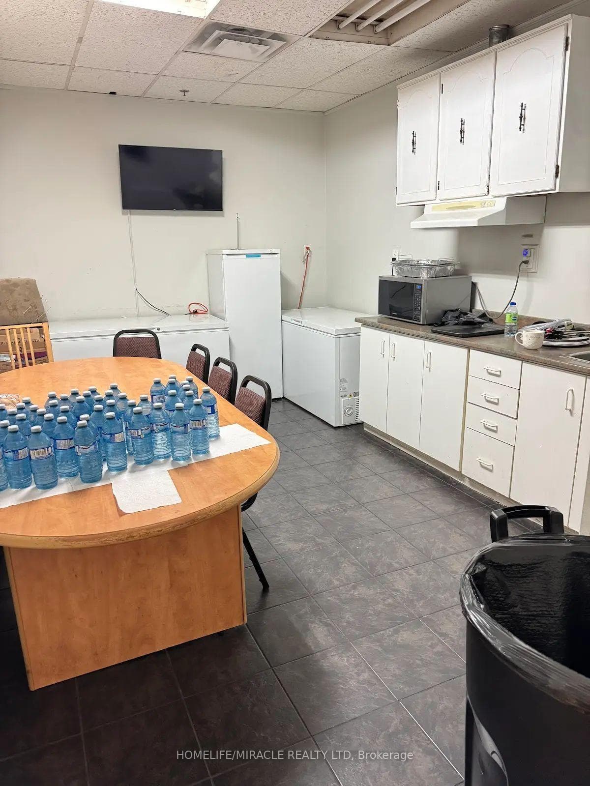 1700 Sismet Road, Mississauga