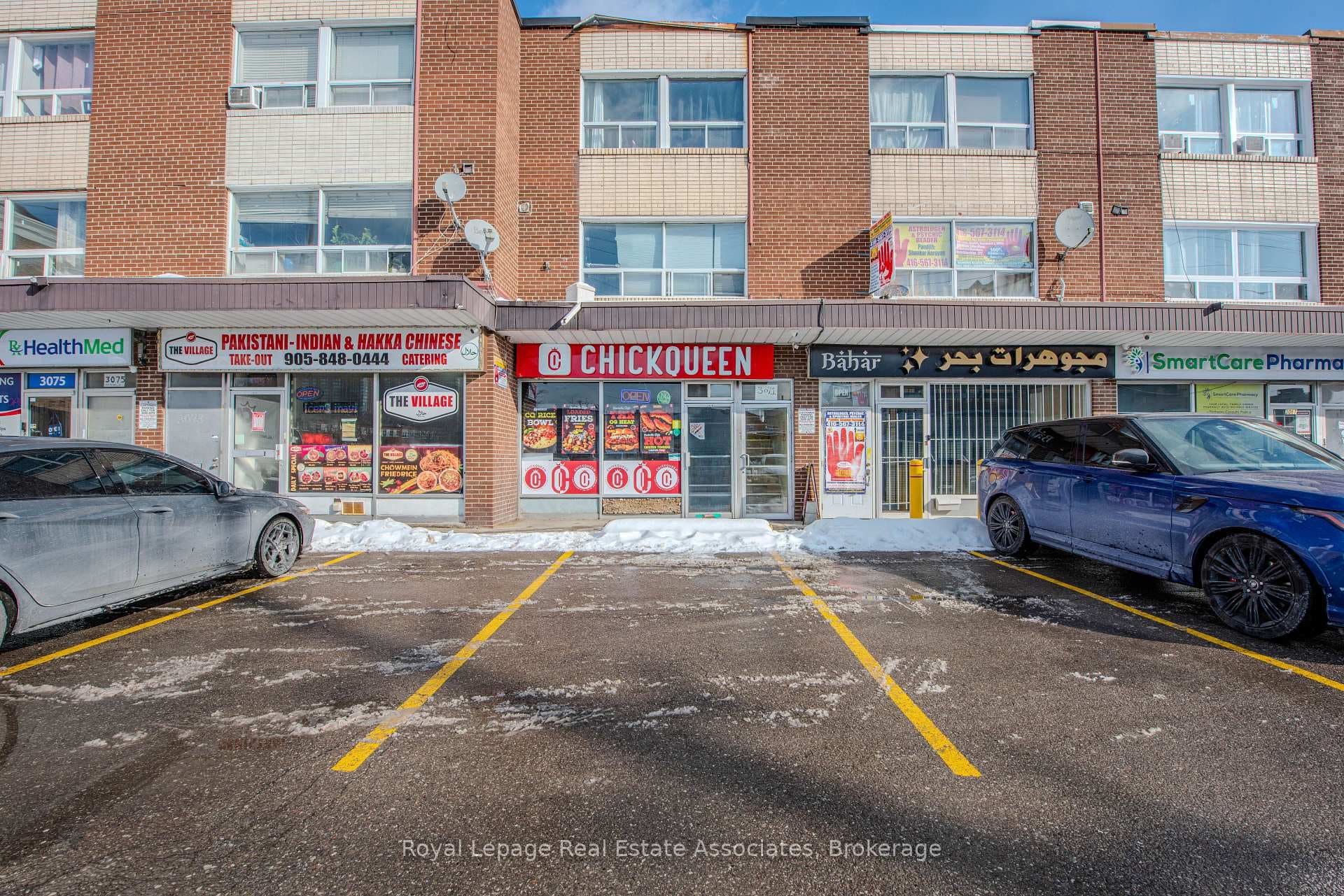 3071 Hurontario Street Unit Main, Mississauga, ON L5A 2G9 - Photo 1