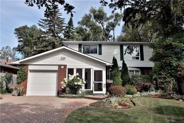 475 Caesar Avenue, Oakville, ON L6J 3Z1 - Photo 1