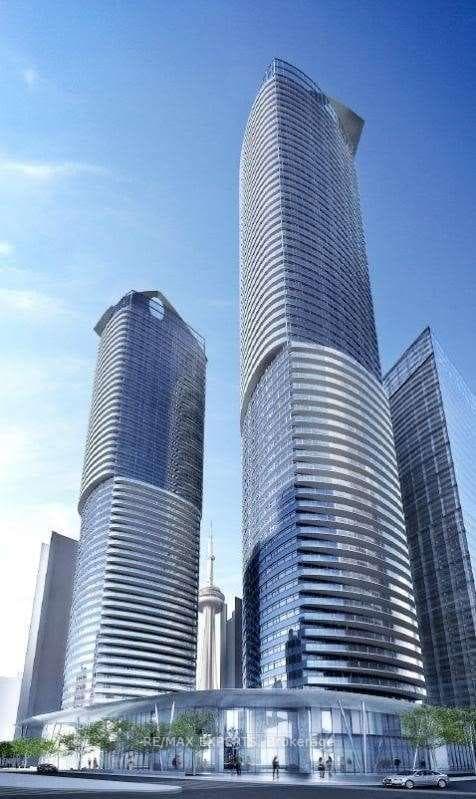 12 York Street Unit 4703, Downtown Toronto / Waterfront, ON M5J 0B1 - Photo 1