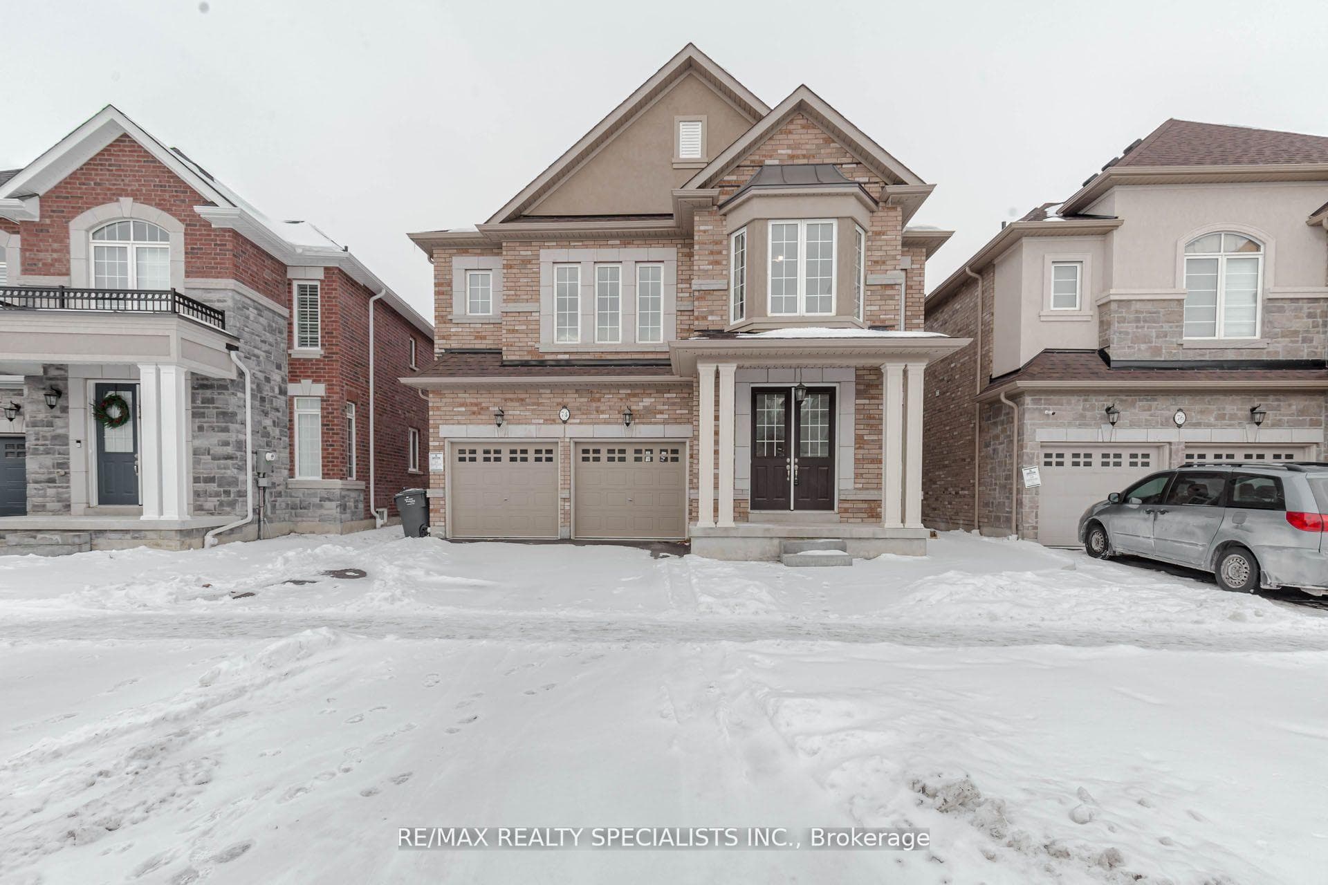 74 Clockwork Drive Unit B, Brampton, ON L7A 5J1 - Photo 1
