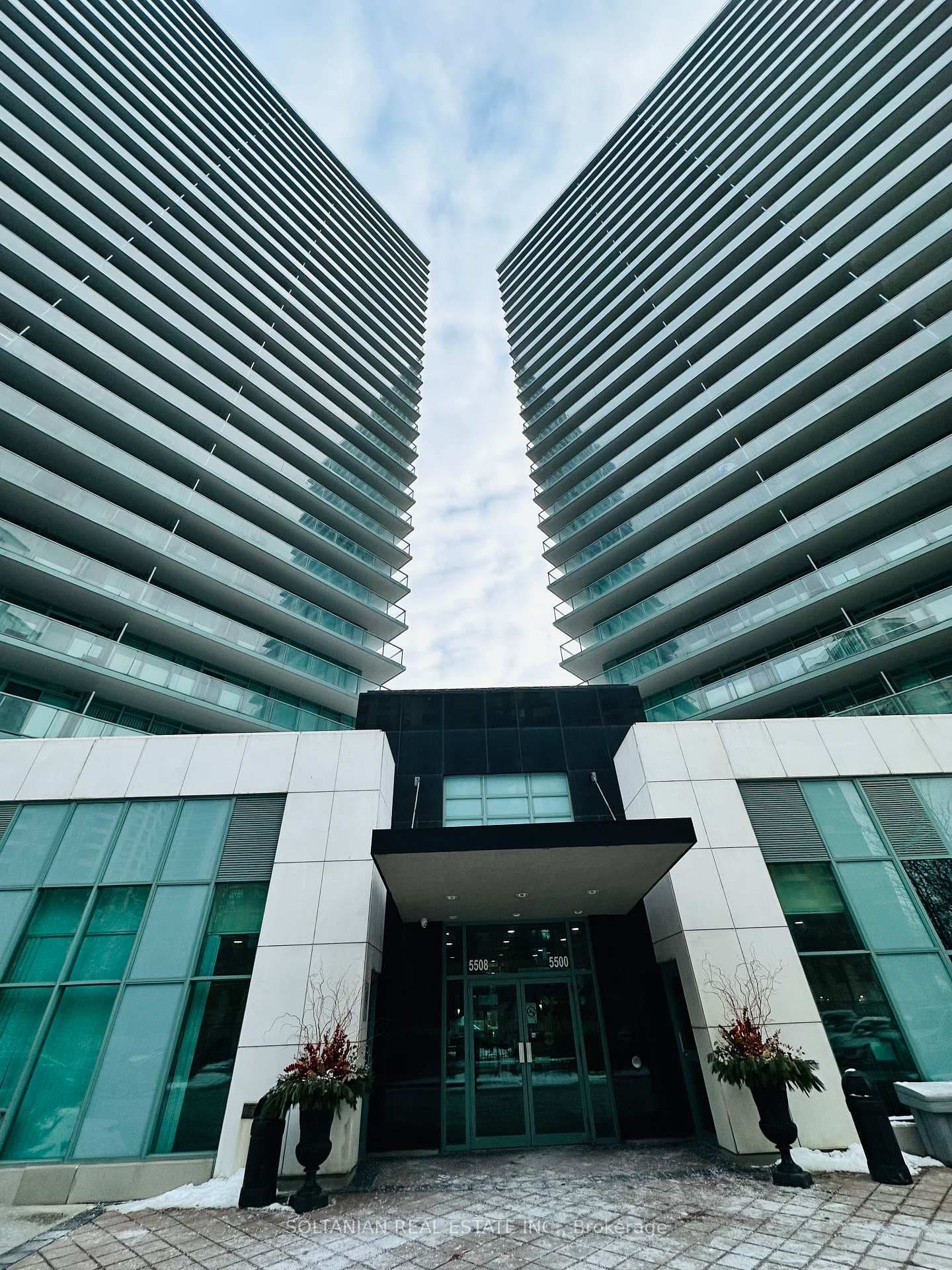 5508 Yonge Street Unit 309, Toronto C07