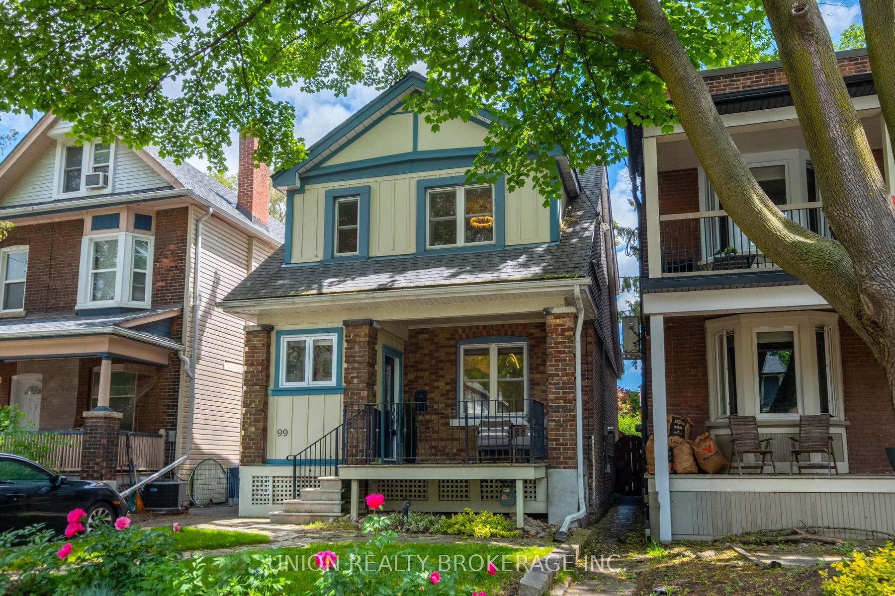 99 Hiawatha Road, Riverdale / Leslieville, ON M4L 2X7 - Photo 1