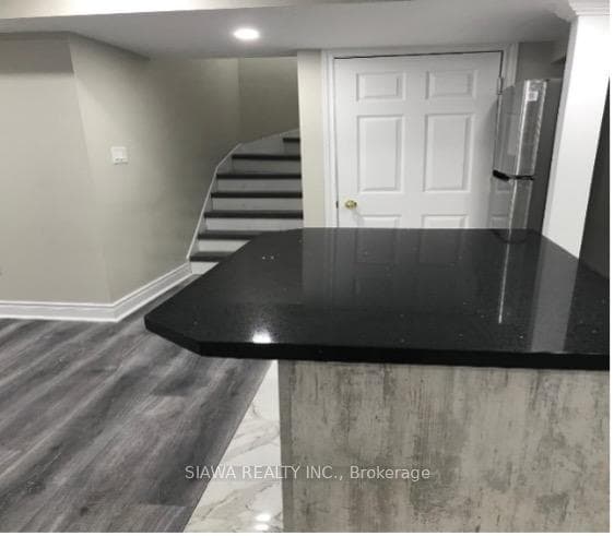 5703 Whitehorn Avenue, Mississauga