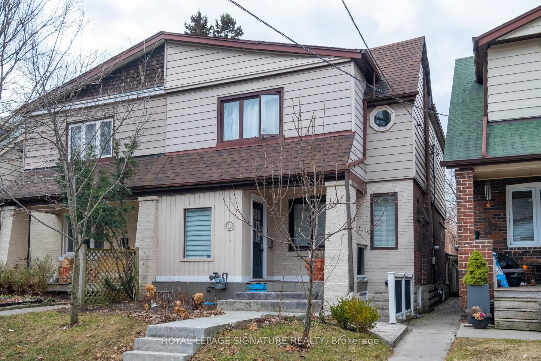 36 Thyra Avenue Unit Lower, Danforth / East York, ON M4C 5G5 - Photo 1