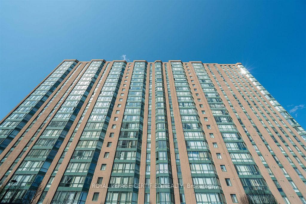 145 Hillcrest Avenue Unit 1907, Mississauga, ON L5B 3Z1 - Photo 1