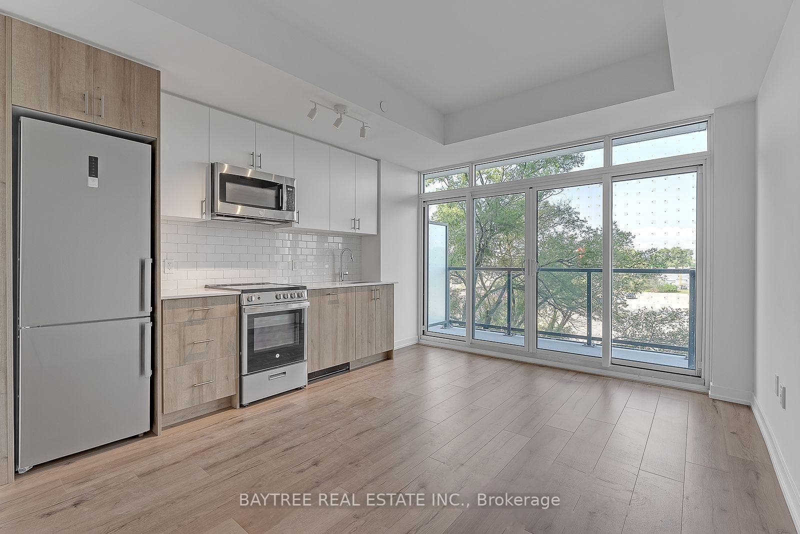 1195 The Queensway N/A Unit 319, Etobicoke (Islington / Rexdale), ON M8Z 1R7 - Photo 1