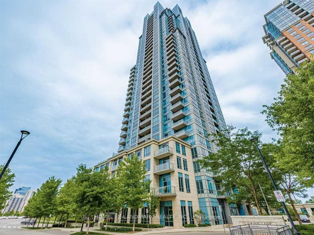 15 Viking Lane Unit TH4, Etobicoke (Islington / Rexdale), ON M9B 0A4 - Photo 1