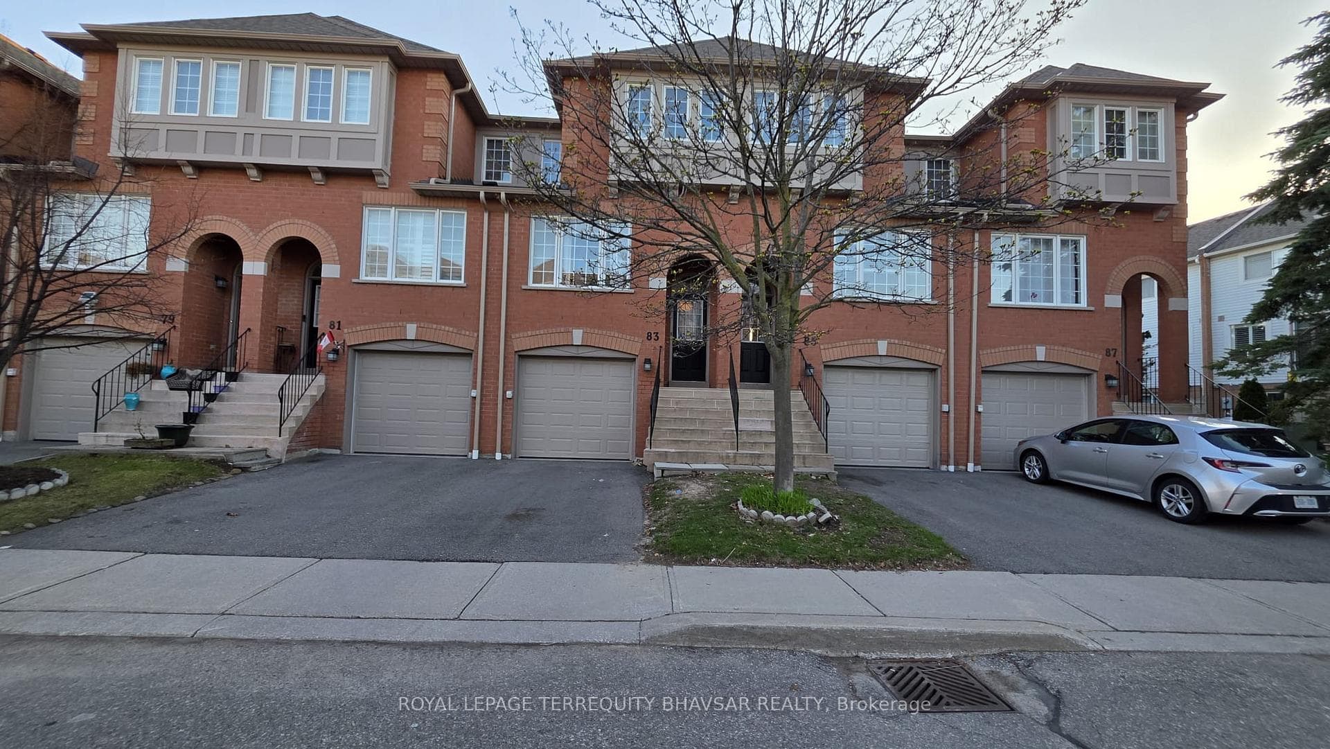 5030 Heatherleigh Avenue Unit 83, Mississauga, ON L5V 2G7 - Photo 1
