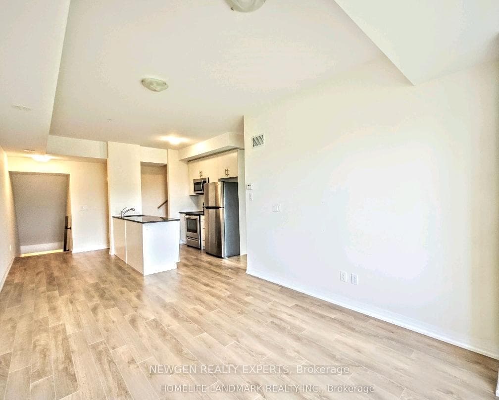 2635 William Jackson Drive Unit 717, Pickering, ON L1X 0L4 - Photo 1