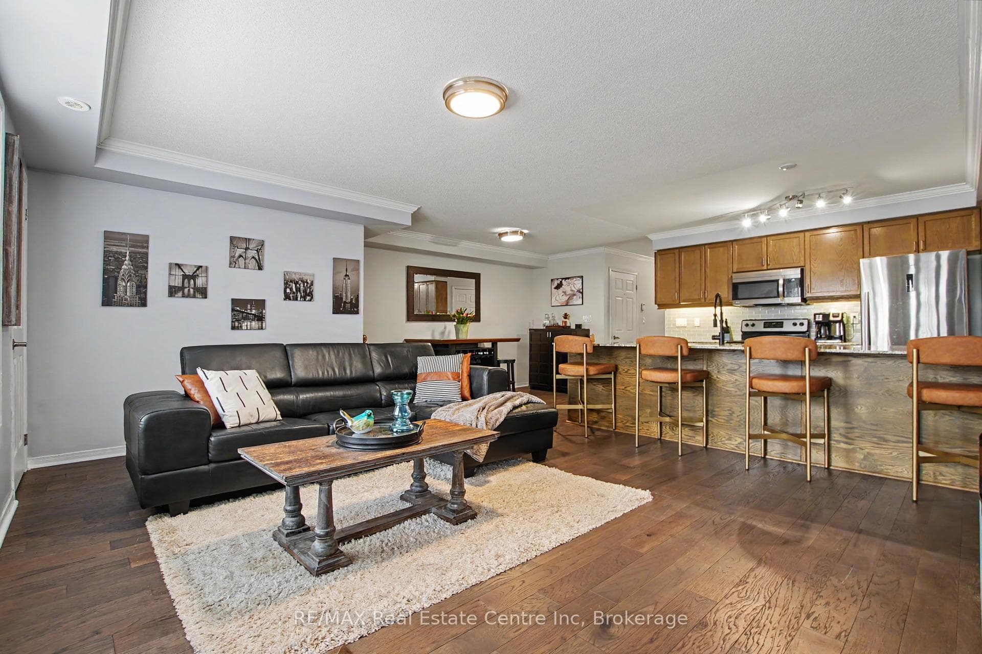 5 Armstrong Street Unit 13, Orangeville, ON L9W 0C5 - Photo 1