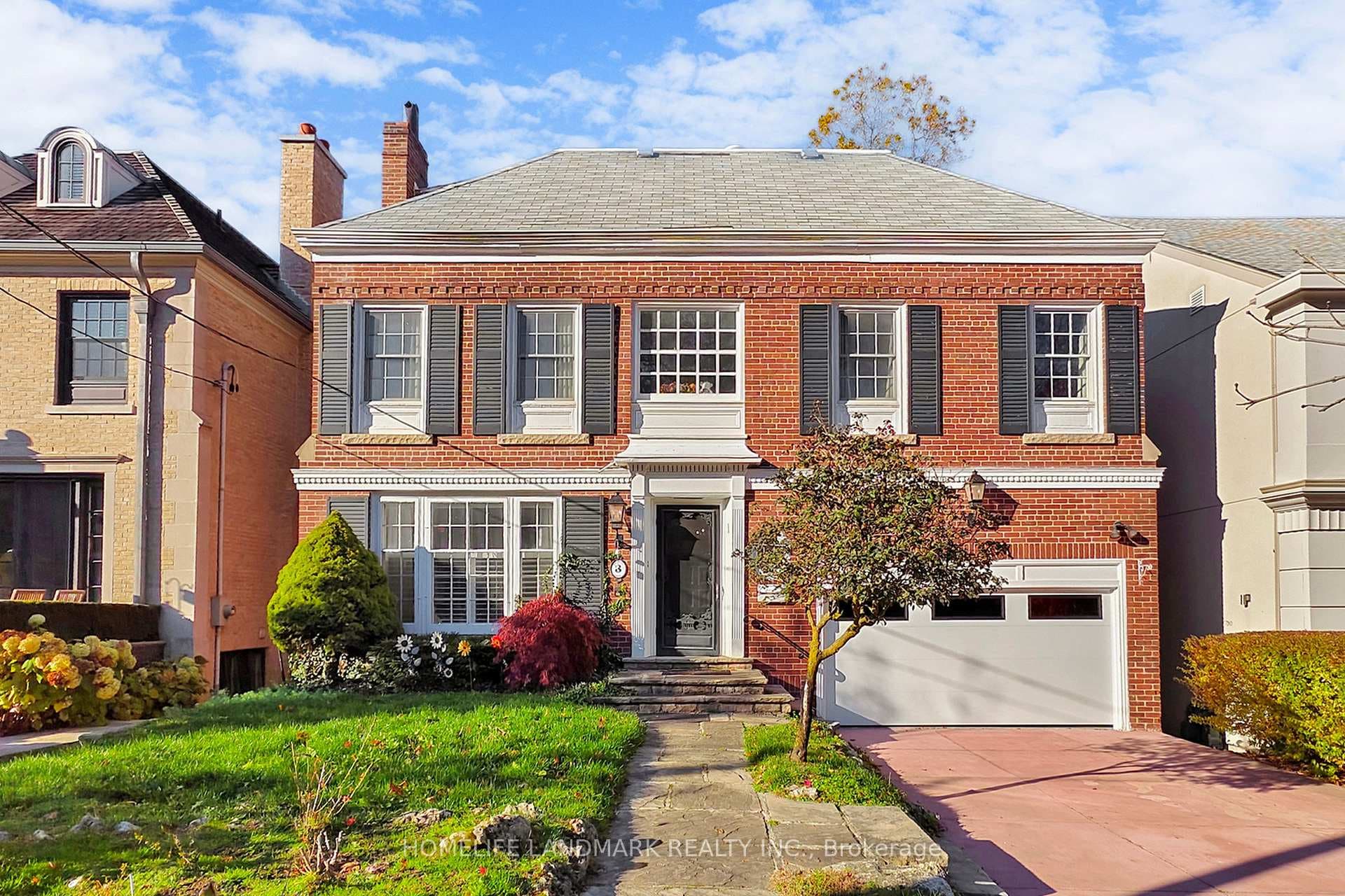 8 Killarney Road, Forest Hill / Deer Park, ON M5P 1L8 - Photo 1