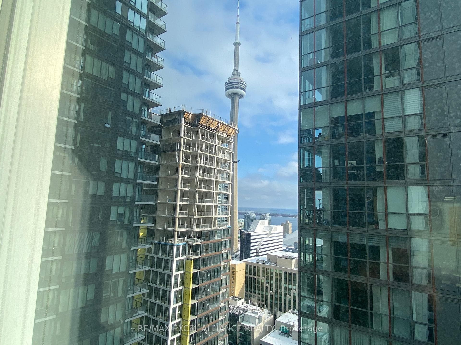 357 King Street Unit 2909, Toronto C01
