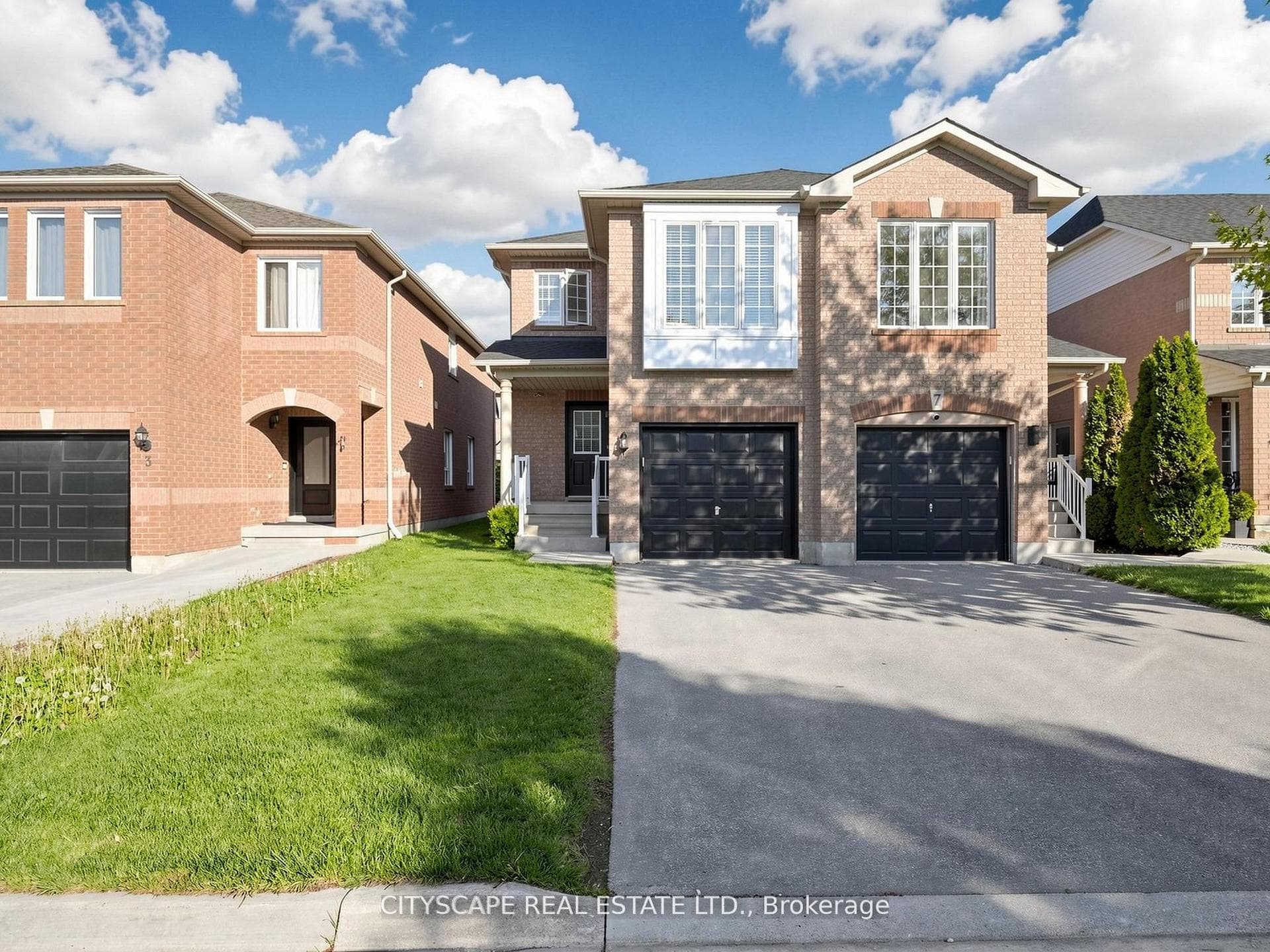 5 Studebaker Trail, Brampton, ON L7A 3A2 - Photo 1