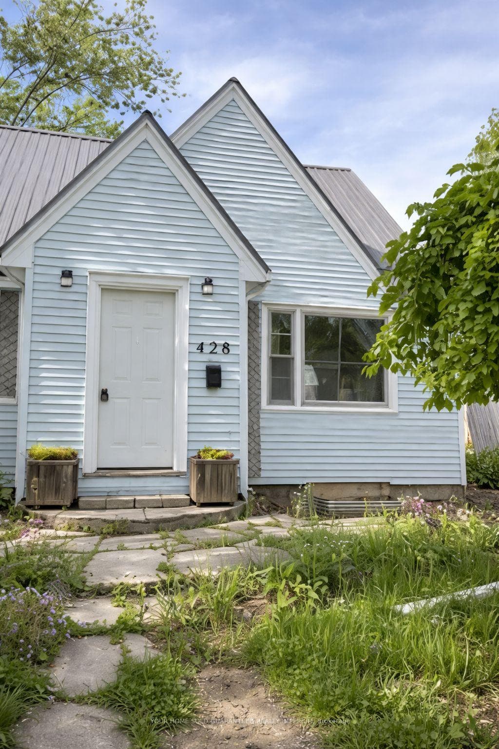 428 Thorold Road Unit 1, Welland, ON L3C 3W6 - Photo 1