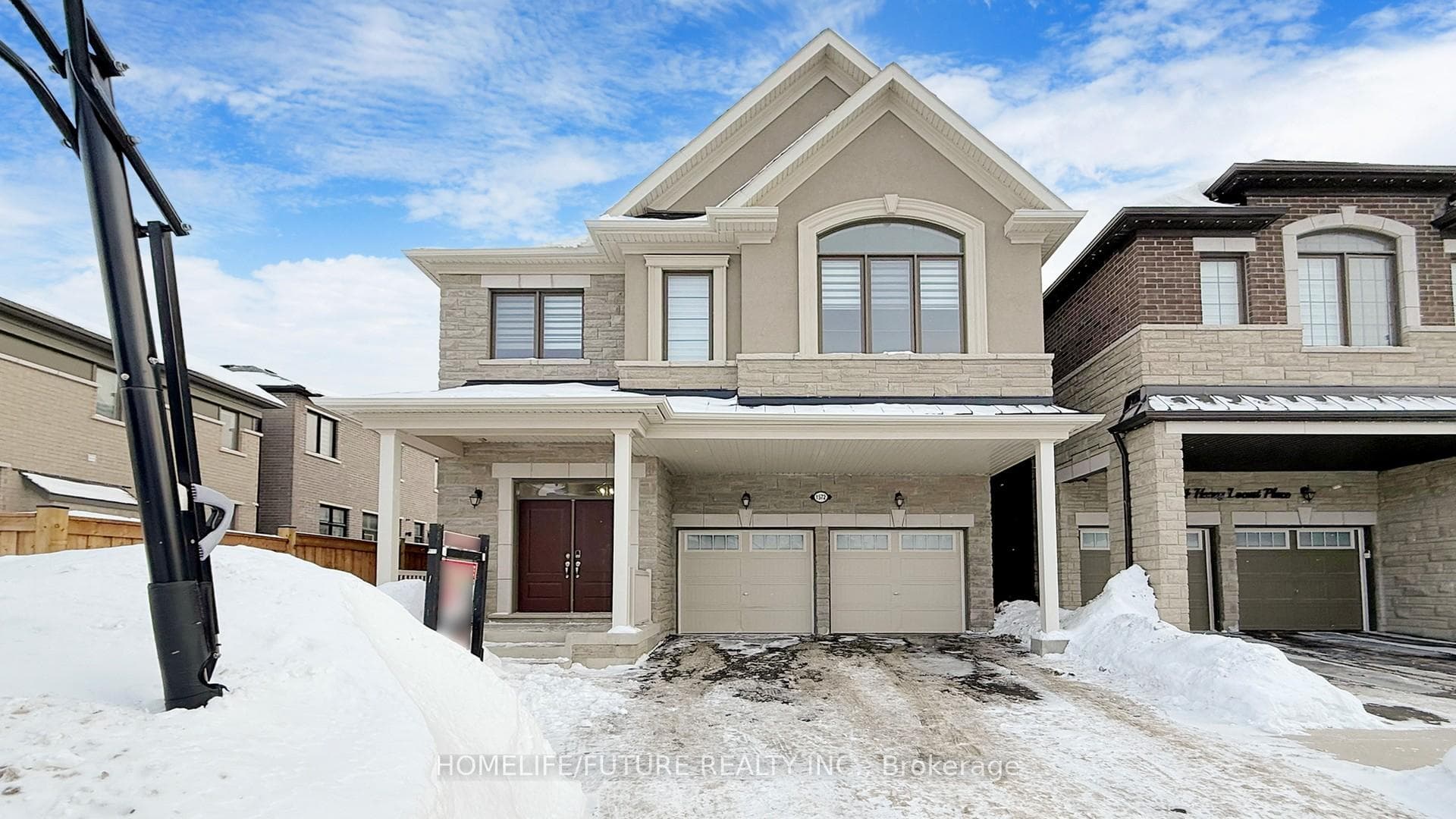1572 Honey Locust Place, Pickering, ON L1X 0P1 - Photo 1