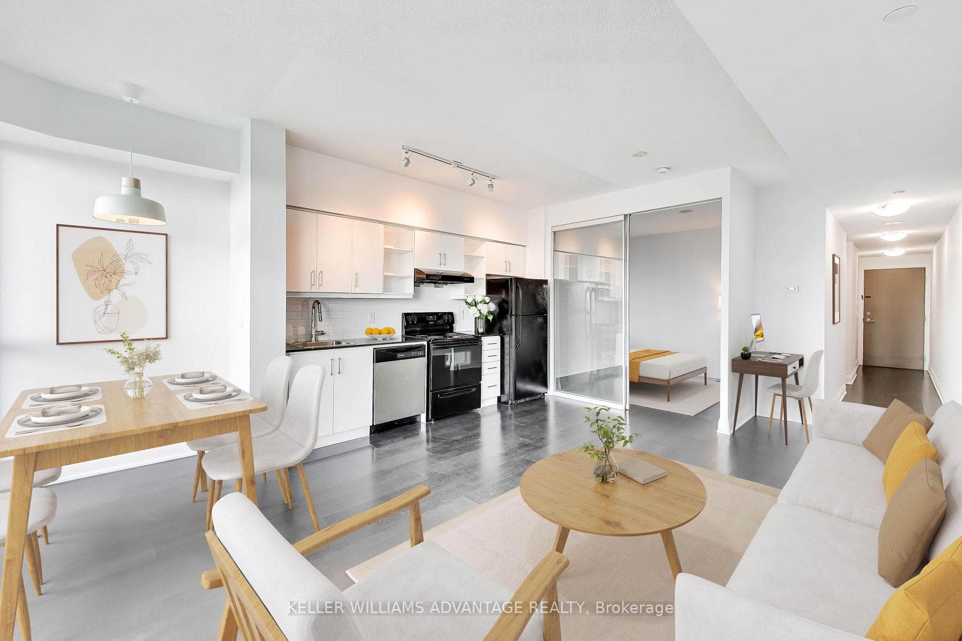 160 Vanderhoof Avenue Unit 1718, Flemingdon Park / Don Mills, ON M4G 0B7 - Photo 1