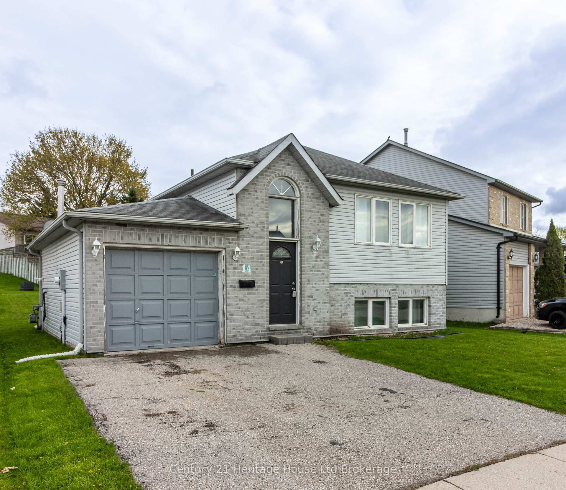 14 Pebble Beach Court, Woodstock, ON N4S 8X1 - Photo 1